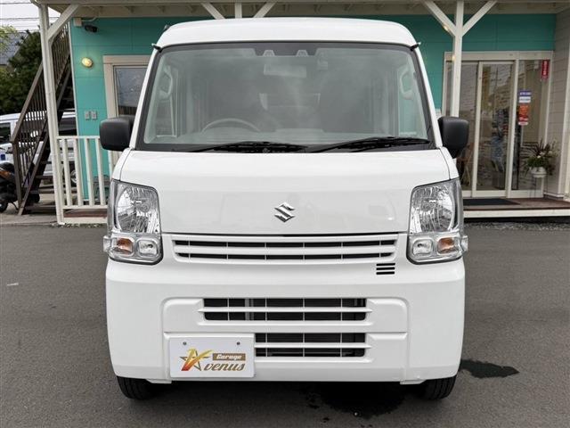 Suzuki Every 12
