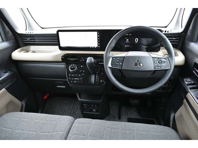Mitsubishi Delica Mini 4