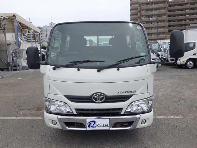 Toyota Toyoace 4