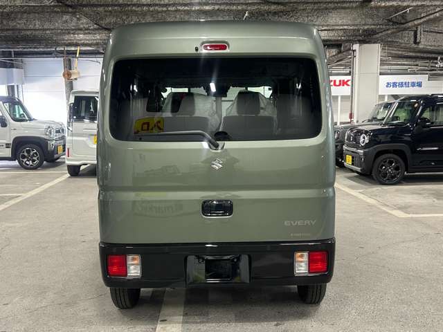 Suzuki Every 9