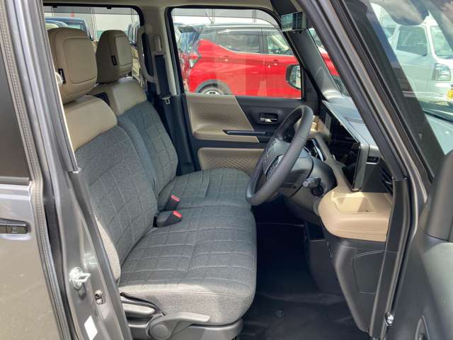Mitsubishi Delica Mini 6