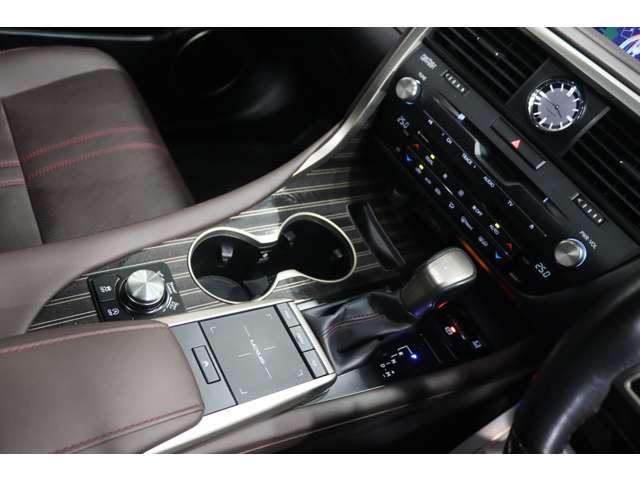 Lexus RX 12
