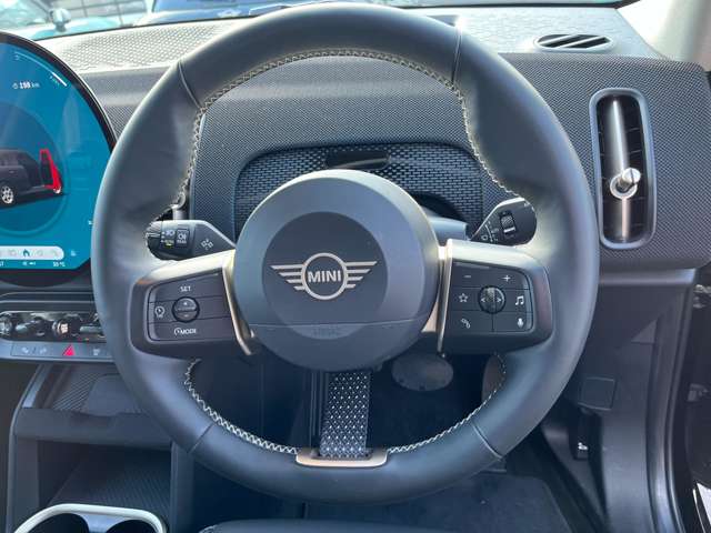 MINI Countryman 4