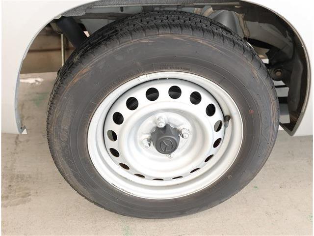 Mazda Familia Van 11