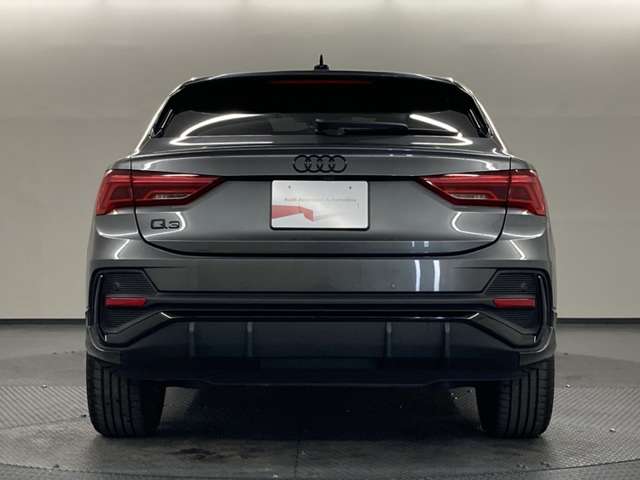Audi Q3 Sportback 4