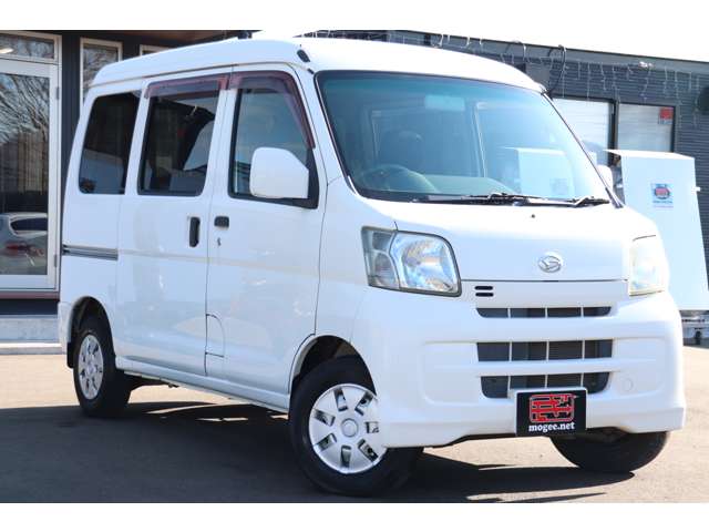 Daihatsu Hijet Cargo 3