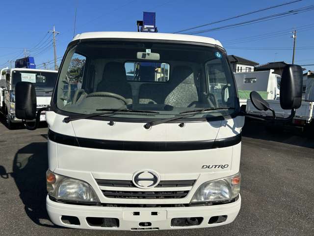 Hino Dutro 2