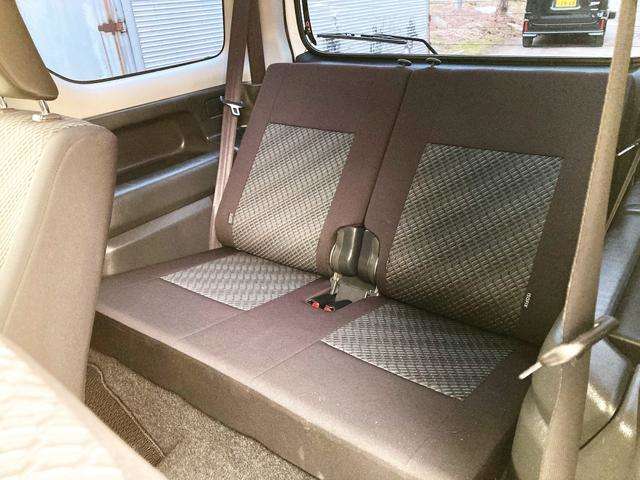 Suzuki Jimny 12