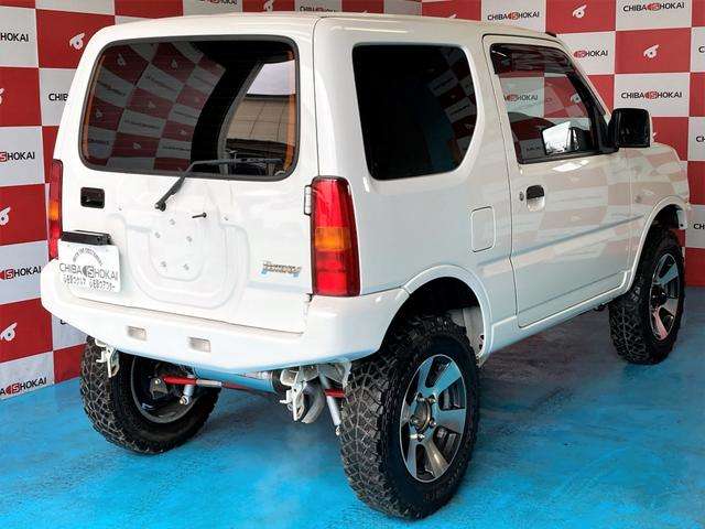 Suzuki Jimny 4