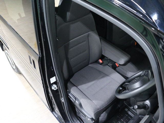 Honda N-VAN 8