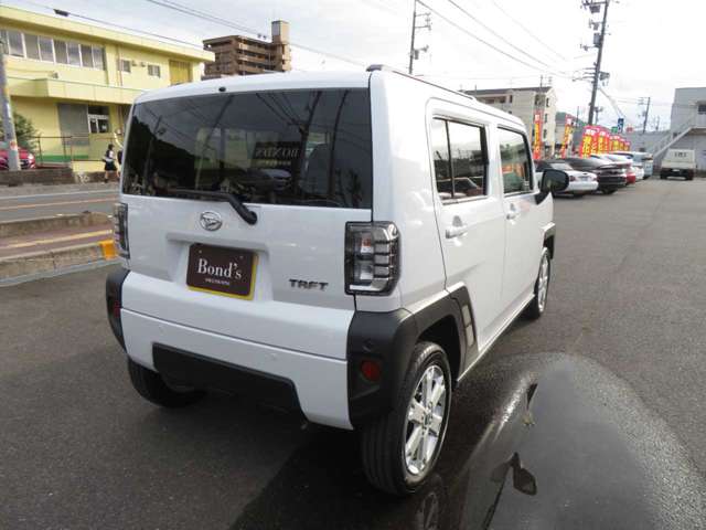 Daihatsu Taft 5