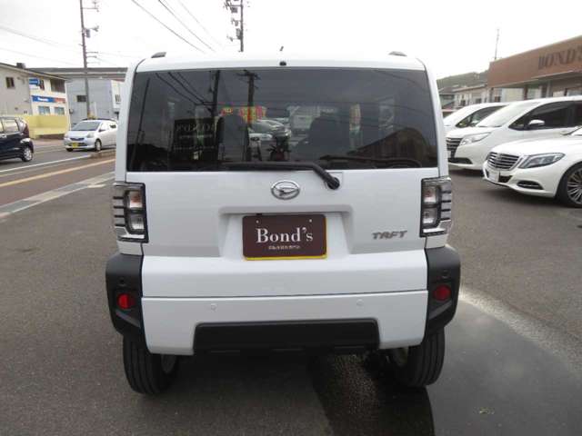 Daihatsu Taft 6