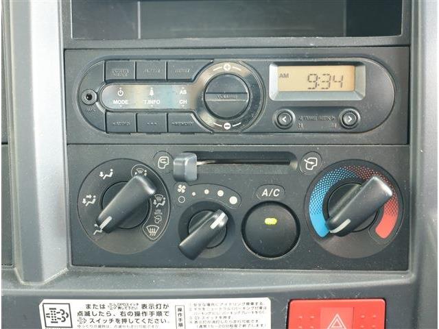 Isuzu Elf 11