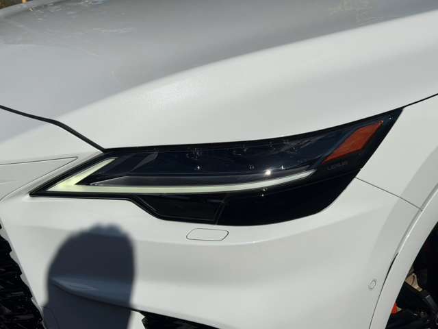 Lexus RX 8