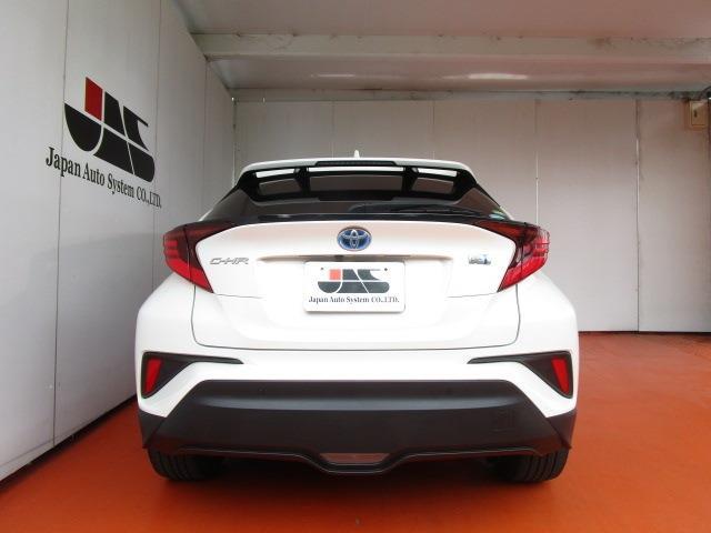 Toyota C-HR 7