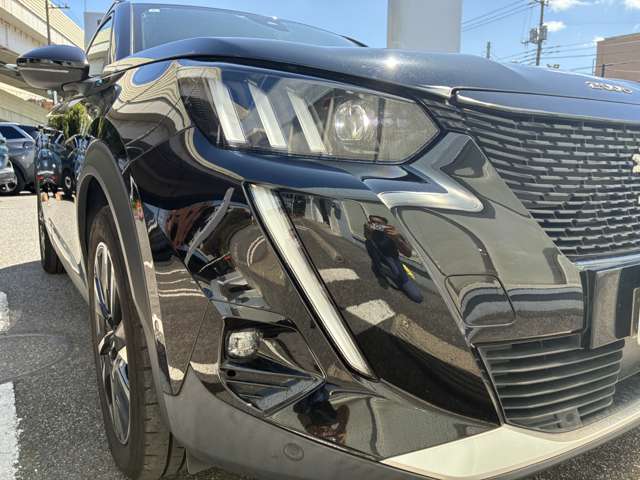 Peugeot SUV e-2008 12