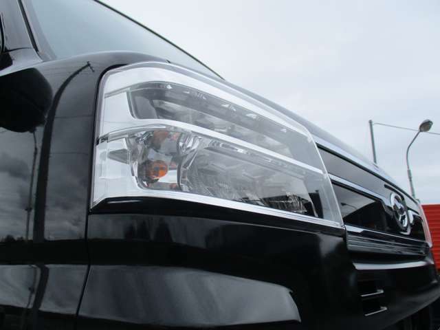 Daihatsu Atrai 11