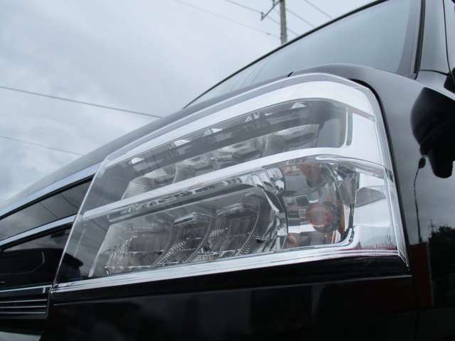 Daihatsu Atrai 10