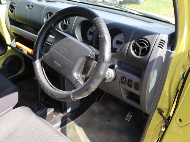 Daihatsu ネイキッド 12