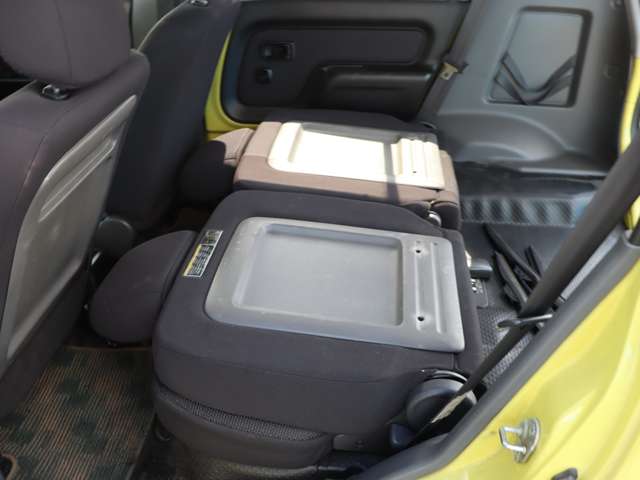 Daihatsu ネイキッド 8