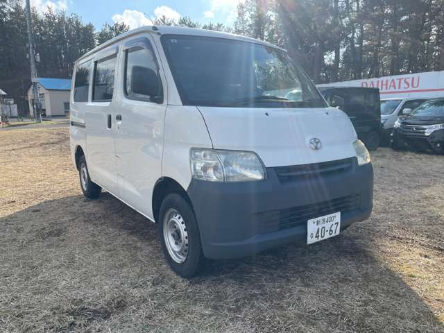 Toyota Light Ace Van 9