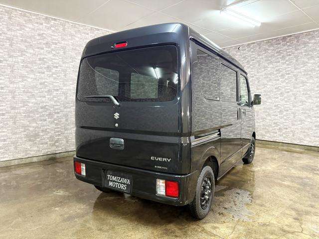 Suzuki Every 8