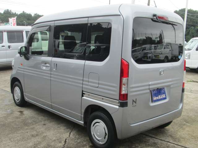 Honda N-VAN 10