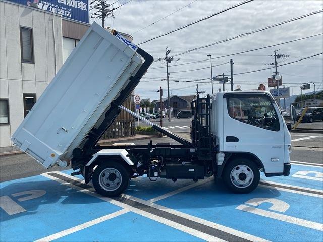 Mitsubishi Fuso Canter 11