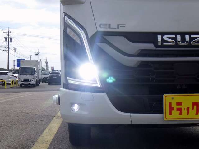 Isuzu Elf 5