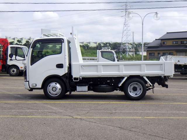 Isuzu Elf 6