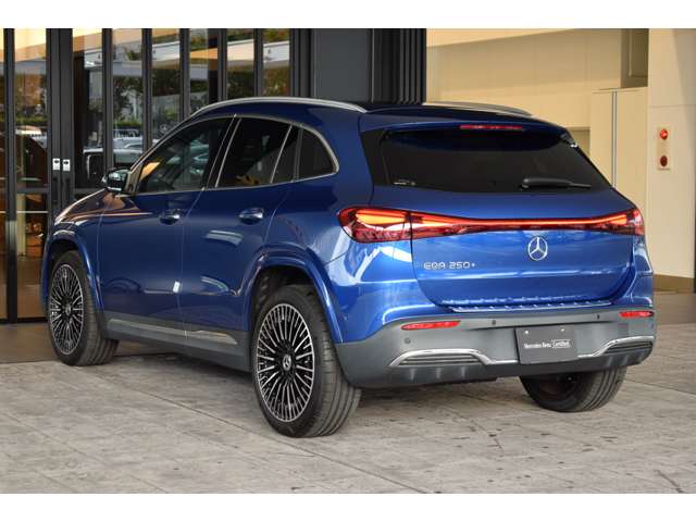 Mercedes-Benz EQA 10