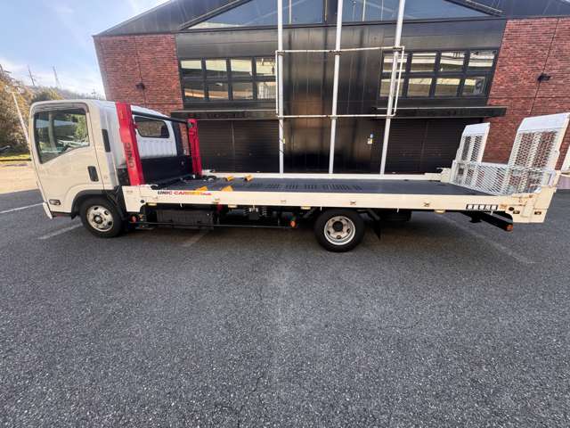 Isuzu Elf 11