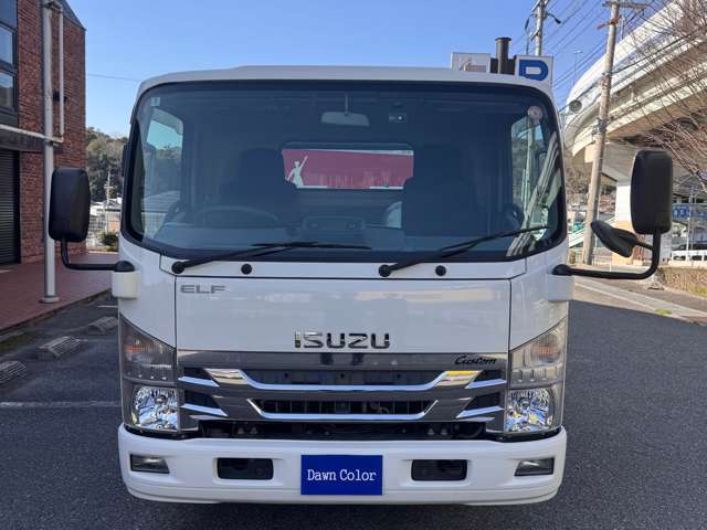 Isuzu Elf 5