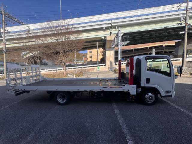 Isuzu Elf 10