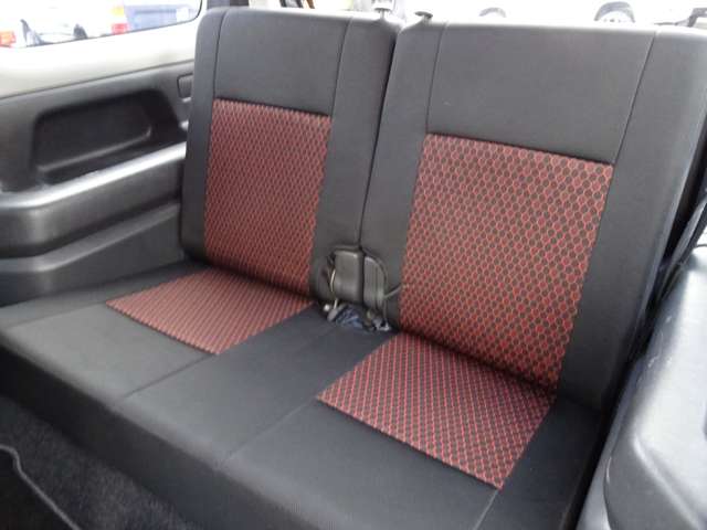 Suzuki Jimny 7