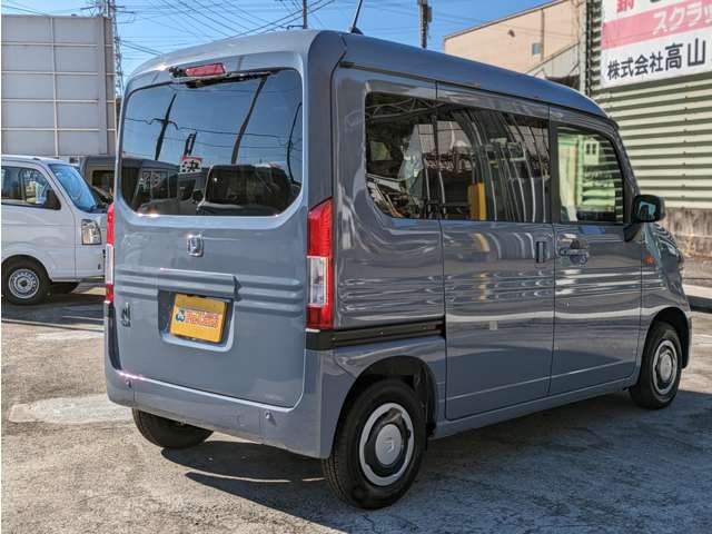 Honda N-VAN 8