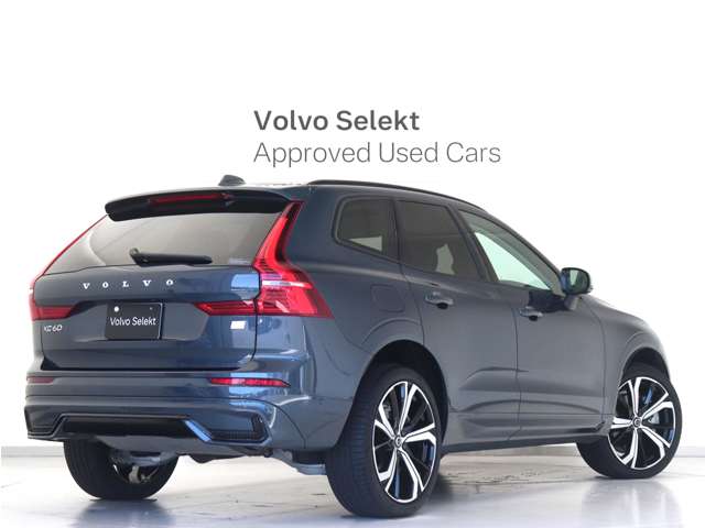 Volvo XC60 8