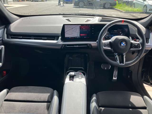 BMW X1 12