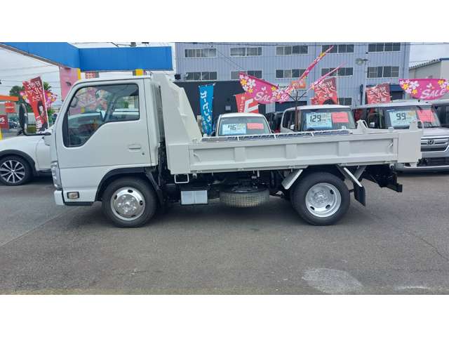 Isuzu Elf 10