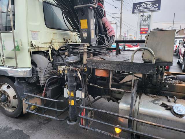 UD Trucks Condor 7