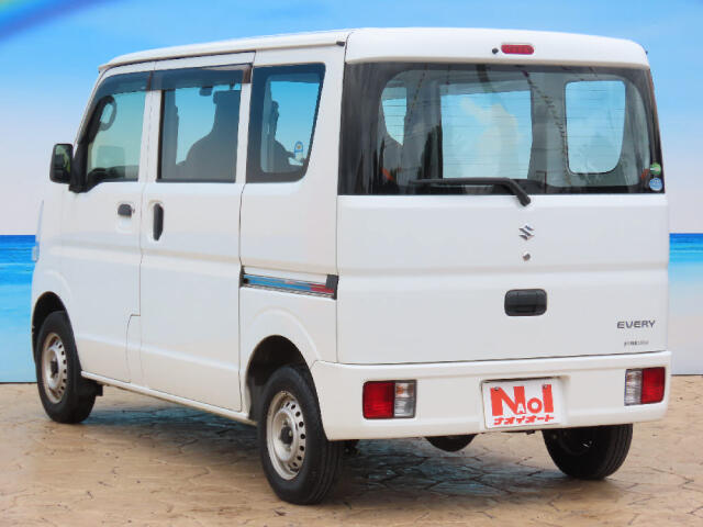Suzuki Every 10