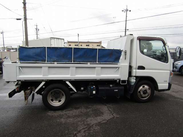 Mitsubishi Fuso Canter 9