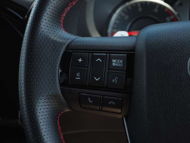 Toyota Hilux 12