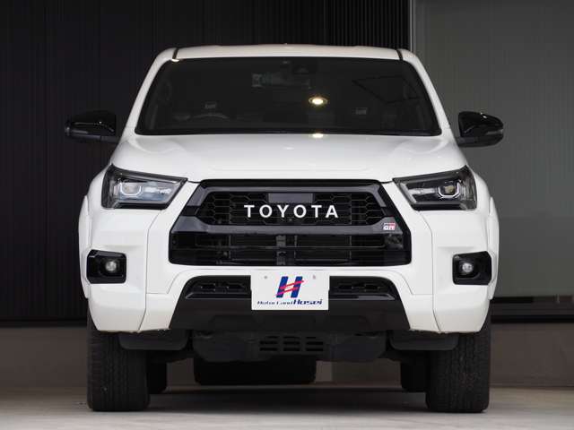 Toyota Hilux 4