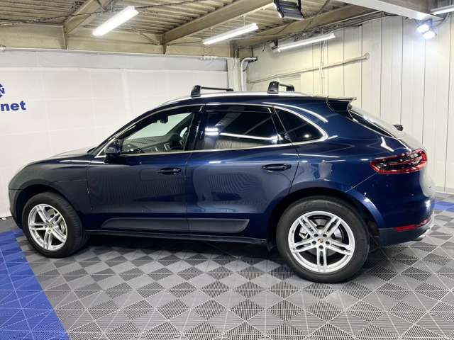 Porsche Macan 9