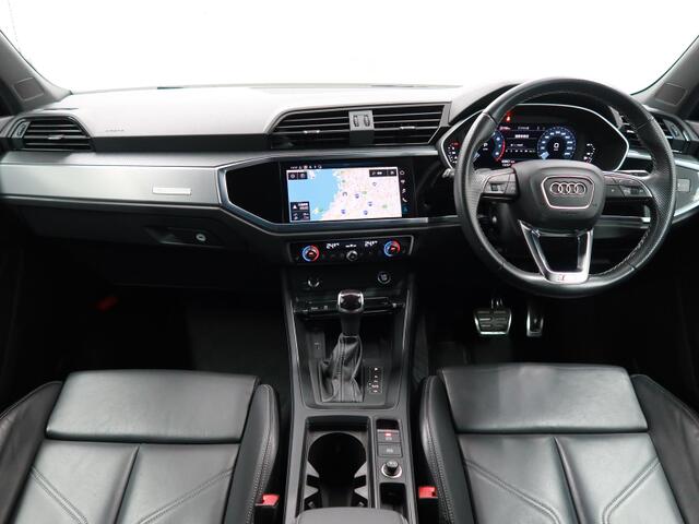 Audi Q3 Sportback 8