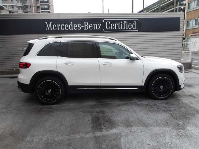 Mercedes-Benz GLB 11
