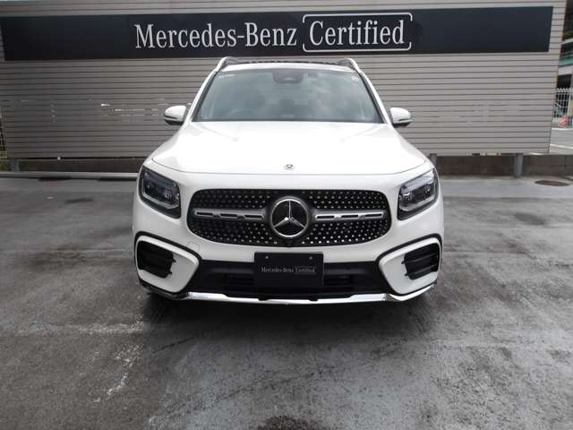 Mercedes-Benz GLB 8