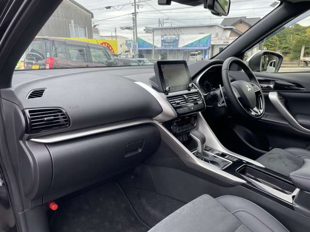 Mitsubishi Eclipse Cross 10