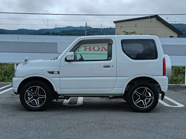 Suzuki Jimny 6